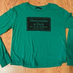 NWOT Abercrombie long sleeve shirt. Green.  Small
